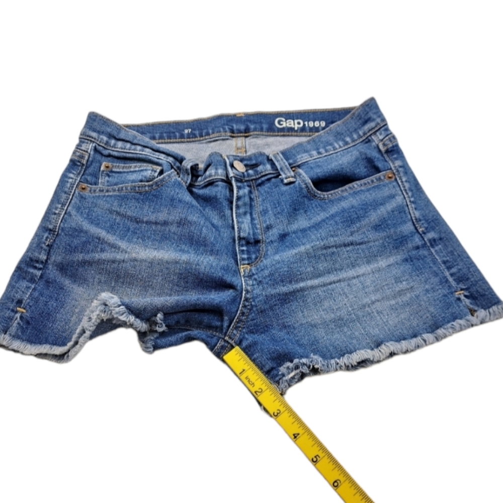 Gap 1969 Women's Denim Distressed Blue Shorts Size 27 - Picture 11 of 13